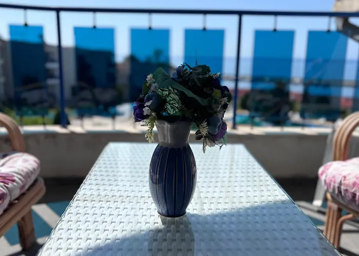 Relax In Riviera Апартаменти Светий Влас