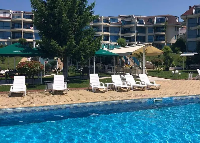 Апартаменти Relax In Riviera Светий Влас