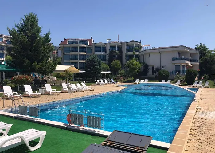 Relax In Riviera Апартаменти *